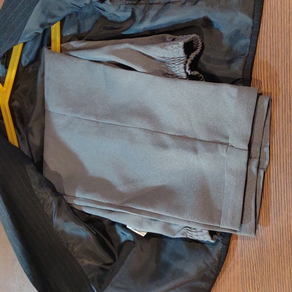 2 Piece Boys Combo with NEW SPORTS COAT AND PANTS NWT - Picture 2 of 4